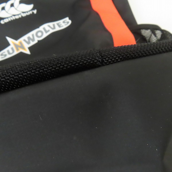 実際に弊社で買取させて頂いたCANTERBURY/カンタベリー SUNWOLVES/サンウルブズ ディパック/バックパック/A00161SRの画像 9枚目