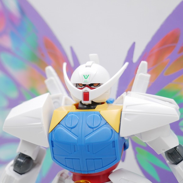 実際に弊社で買取させて頂いた【完成品/ジャンク扱い】バンダイ HG 1/144 ターンエーガンダム 拡張エフェクトユニット 月光蝶付き/∀/ガンプラの画像 1枚目