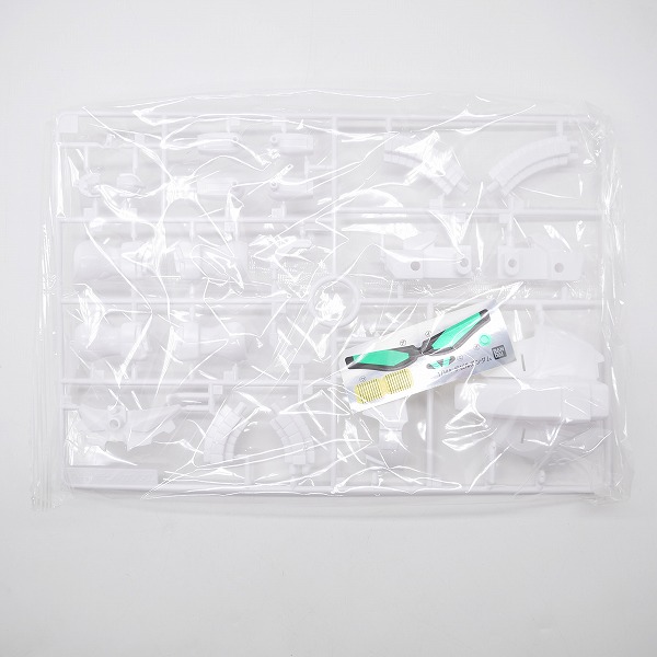 実際に弊社で買取させて頂いた【未開封】BANNDAI/バンダイスピリッツ 機動武闘伝Gガンダム 1/144 デビルガンダム 最終形態/ガンプラの画像 2枚目