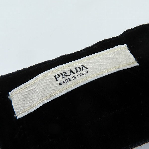 実際に弊社で買取させて頂いたPRADA/プラダ ビジュー ベルトの画像 1枚目