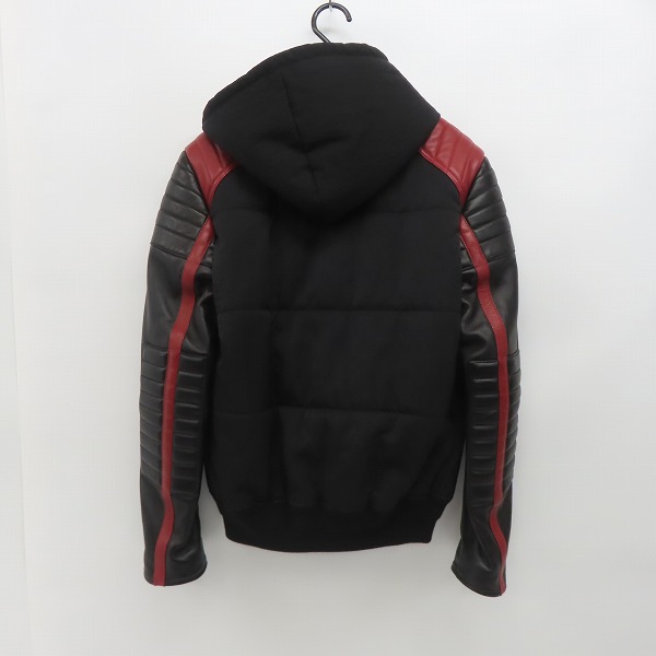 実際に弊社で買取させて頂いた【JPタグ】GIVENCHY/ジバンシー 袖レザー バイカー フーデッドジャケット BM00516003/46の画像 1枚目