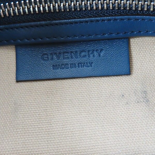 実際に弊社で買取させて頂いたGIVENCHY/ジバンシィ PANDORA/パンドラ ロゴプレート レザーショルダーバッグの画像 4枚目