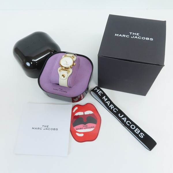 実際に弊社で買取させて頂いたMARC JACOBS/マークジェイコブス The Cuff Watch/ザ カフウォッチ クォーツ腕時計 M8000729【動作未確認】の画像 6枚目