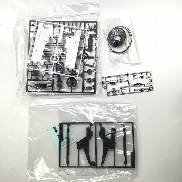 実際に弊社で買取させて頂いた【未組立】AOSHIMA/アオシマ 1/12スケール Honda MOTOCOMPO 1981年式 モトコンポ バイク プラモデルの画像 2枚目