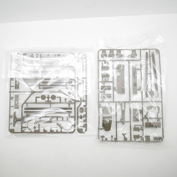 実際に弊社で買取させて頂いた【未組立】TAMIYA/タミヤ 1/48 ドイツ 重戦車 タイガーI 極初期型(アフリカ仕様) ダイキャスト製シャーシ/プラモデルの画像 2枚目