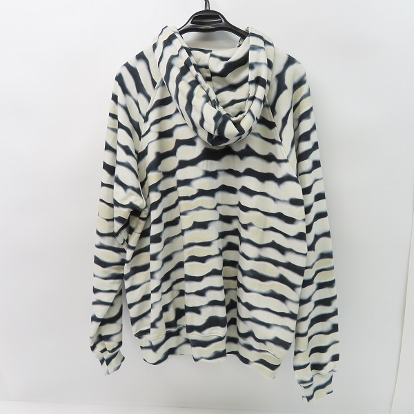 実際に弊社で買取させて頂いたdries van noten × len lye/ドリスヴァンノッテン × レンライ 総柄 ジップアップパーカー Mの画像 1枚目