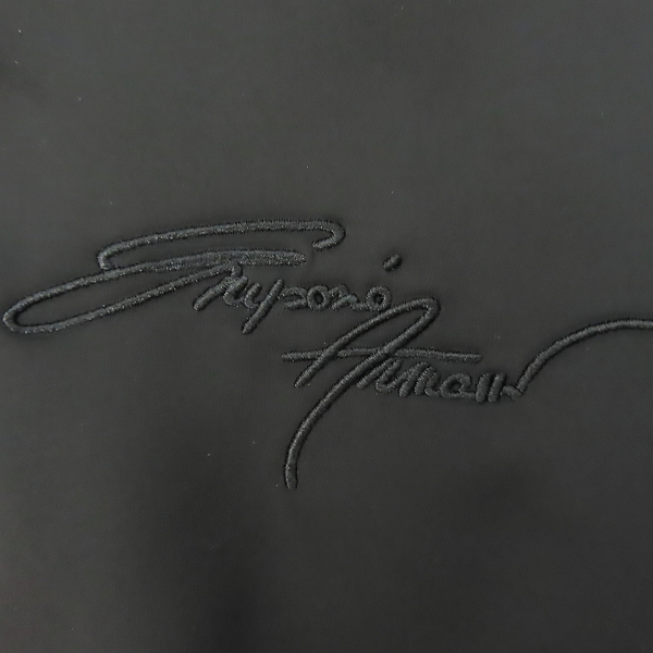 実際に弊社で買取させて頂いた【JPタグ】EMPORIO ARMANI/エンポリオアルマーニ ロゴ刺繍 リバーシブルボンバージャケット 6Z1BP7 1NGLZ/46の画像 8枚目