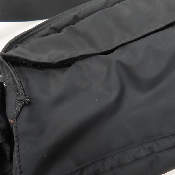 実際に弊社で買取させて頂いたHEAD PORTER/ヘッドポーター BLACK BEAUTY ボディバッグの画像 6枚目