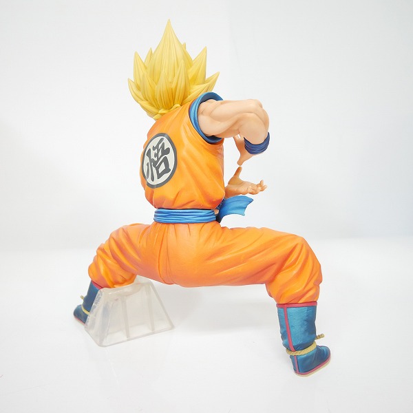 実際に弊社で買取させて頂いた一番くじ ドラゴンボール ULTIMATE VARIATION A賞 ぼくらの悟空NO.1 超サイヤ人孫悟空/B賞 身勝手の極意 フィギュア 2点セットの画像 2枚目