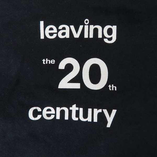 実際に弊社で買取させて頂いたPUNK'S DEAD by SIMON BARKER×FRAGMENT DESIGN leaving the 20th century Tシャツ 2点セットの画像 4枚目