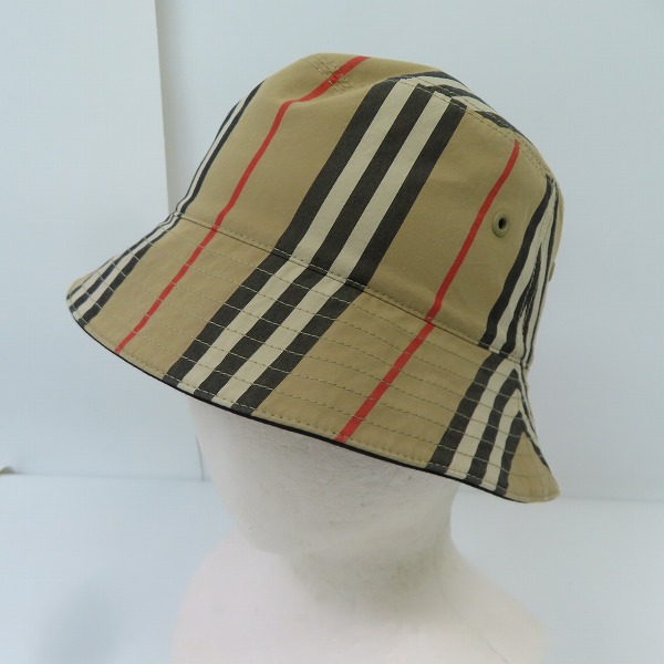 実際に弊社で買取させて頂いたBURBERRY/バーバリー リバーシブルアイコンストラップコットンバケットハットの画像 1枚目