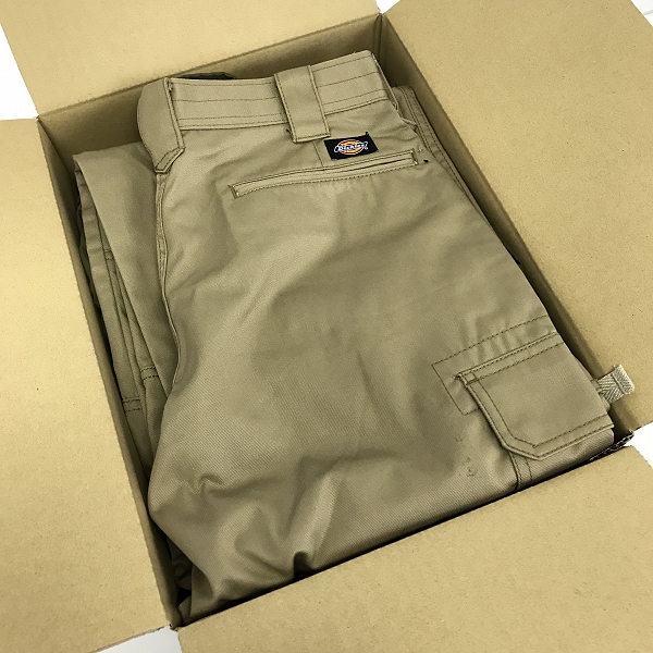 実際に弊社で買取させて頂いた【おまとめ品/未使用品含む】ハイドロゲン/ナノ・ユニバース/ディッキーズ 等 ポロシャツ/パンツ/ジップアップジャケット 他