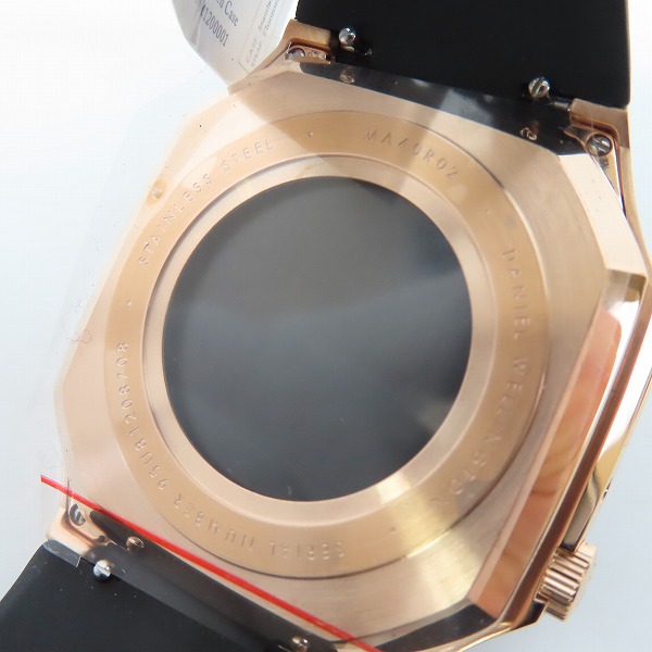実際に弊社で買取させて頂いた【未使用】Daniel Wellington/ダニエルウェリントン スマートウォッチケース DW01200001の画像 4枚目