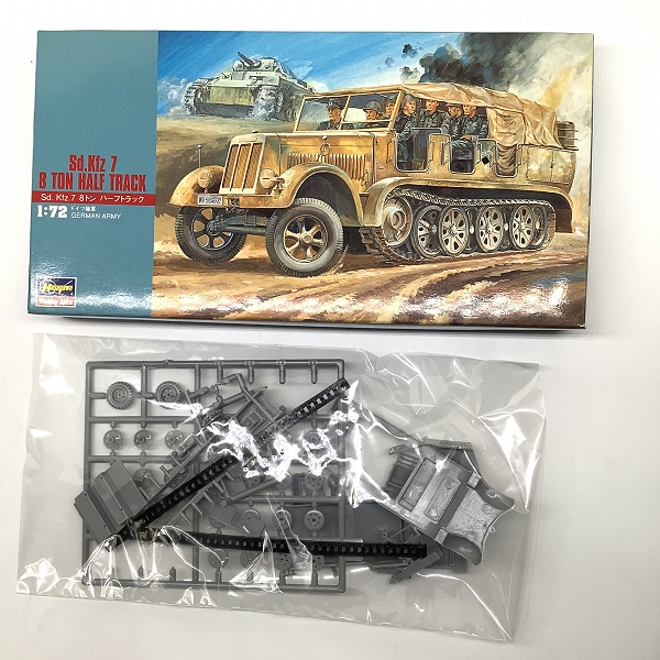 実際に弊社で買取させて頂いた【未組立】Hasegawa/ ハセガワ 1/72 Sd.Kfz 7 8 ton HALF TRACH/Pz.Kpfw III Ausf.M  トラック 戦車 プラモデル 2点セットの画像 1枚目