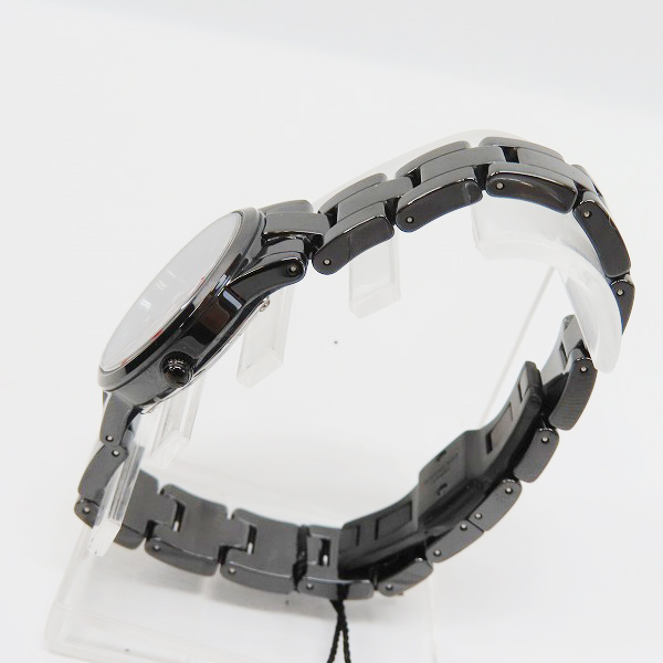 実際に弊社で買取させて頂いた【未使用】Daniel Wellington/ダニエルウェリントン Iconic Link Ceramic 28mm 腕時計 DW00100415の画像 1枚目