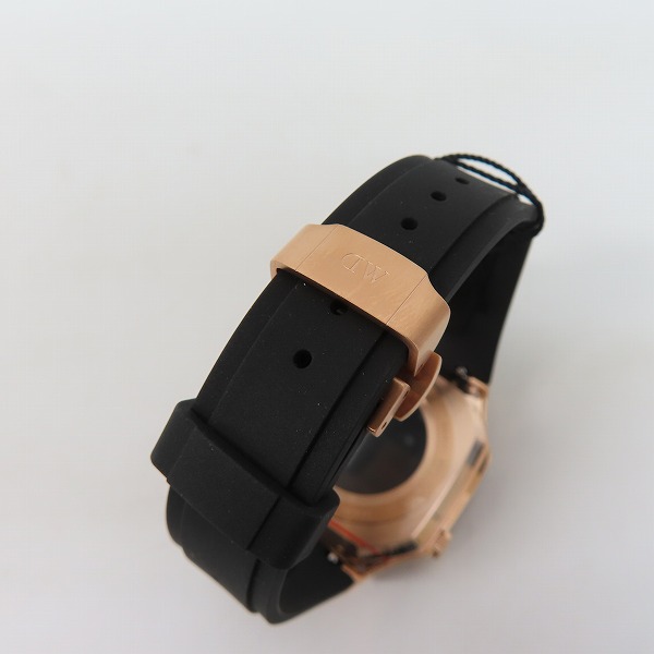 実際に弊社で買取させて頂いた【未使用】Daniel Wellington/ダニエルウェリントン スマートウォッチケース DW01200001の画像 2枚目