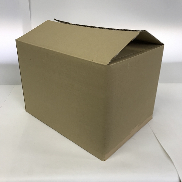 実際に弊社で買取させて頂いた【おまとめ品】ナノ・ユニバース/チャンピオン/ディッキーズ 等 パンツ/ハーフパンツ/半袖Tシャツ 他の画像 6枚目