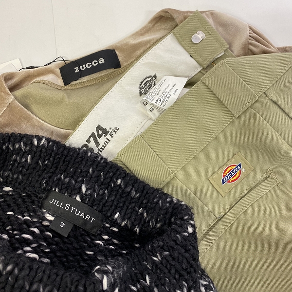 実際に弊社で買取させて頂いた【おまとめ品/未使用品含む】ジルスチュアート/ディッキーズ/ズッカ 等 メンズ/レディース ニットワンピース/パンツ/シャツ 他の画像 1枚目