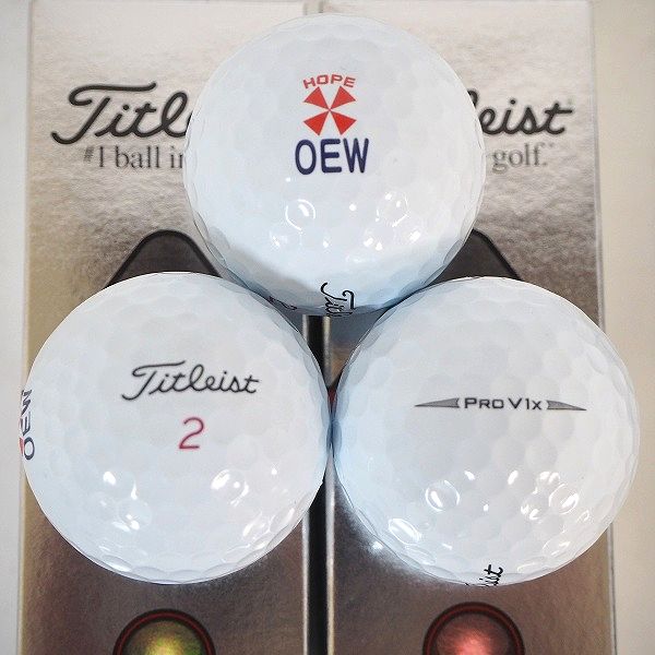 実際に弊社で買取させて頂いた【未使用/オウンネーム】TTitleist/タイトリスト PRO V1・V1x ゴルフボール ホワイト  計1ダースの画像 1枚目