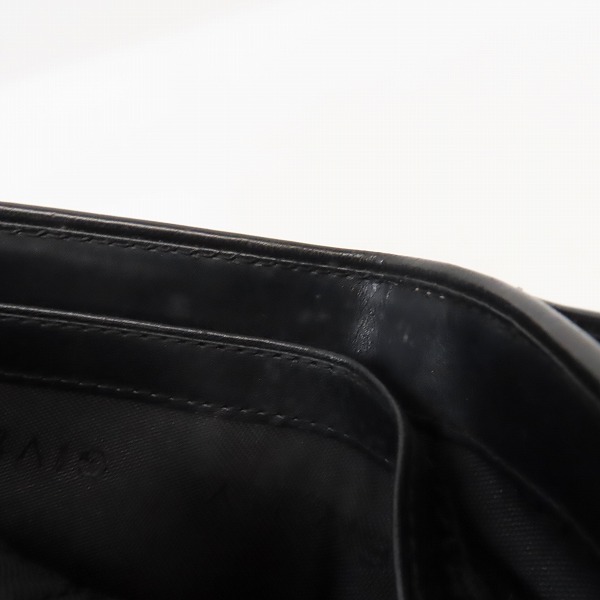 実際に弊社で買取させて頂いたGIVENCHY/ジバンシィ ロゴ型押しレザー 三つ折り財布の画像 8枚目