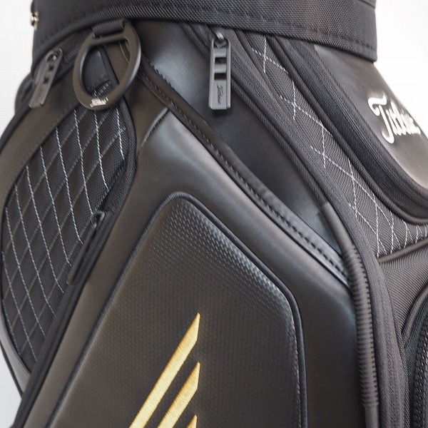 実際に弊社で買取させて頂いたTitleist/タイトリスト VOKEY DESIGN/ボーケイデザイン TB20SF4-BVO7 9.5型 6分割 ツアー キャディバッグ ブラック の画像 6枚目