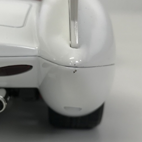 実際に弊社で買取させて頂いた【箱無し】Jada/ジャダ 1/18 SPEED RACER/スピードレーサー マッハ5 MACH5 ダイキャストミニカーの画像 7枚目