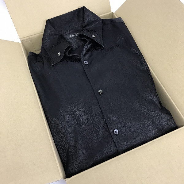 実際に弊社で買取させて頂いた【おまとめ品】NO ID./トルネードマート/ハードロックカフェ等 総柄シャツ/パーカー/カットソーほか