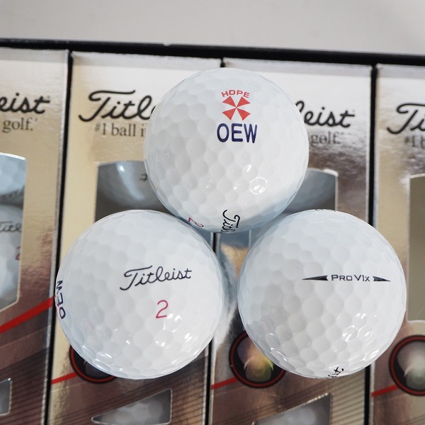 実際に弊社で買取させて頂いた【未使用/オウンネーム】TTitleist/タイトリスト PRO V1x ゴルフボール ホワイト 1ダース の画像 1枚目