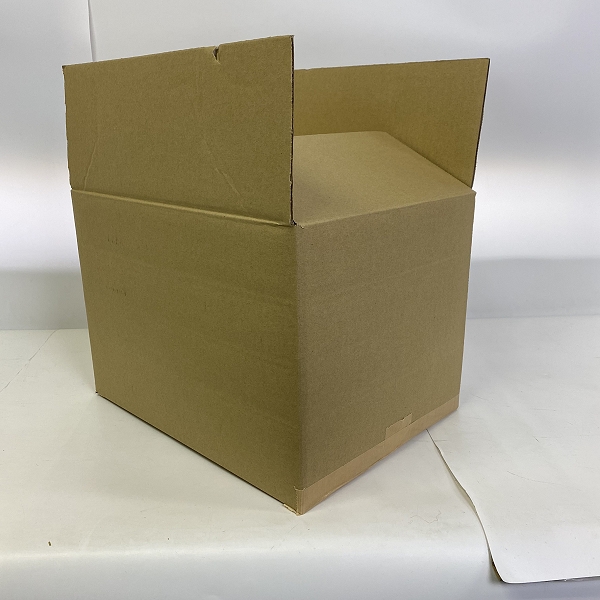 実際に弊社で買取させて頂いた【おまとめ品】ディーゼル/トゥモローランド/ズッカ 等 メンズ/レディース ワンピース/ジャケット/長袖Tシャツ 他 の画像 7枚目