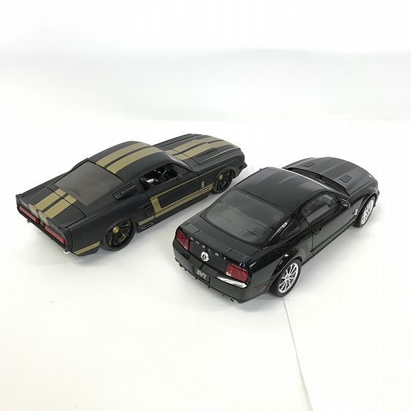 実際に弊社で買取させて頂いた【箱無し】Jada/SHELBY COLLECTIBLES 1/18 マスタング SHELBY/シェルビー GT500 KR ミニカー 2点セットの画像 2枚目