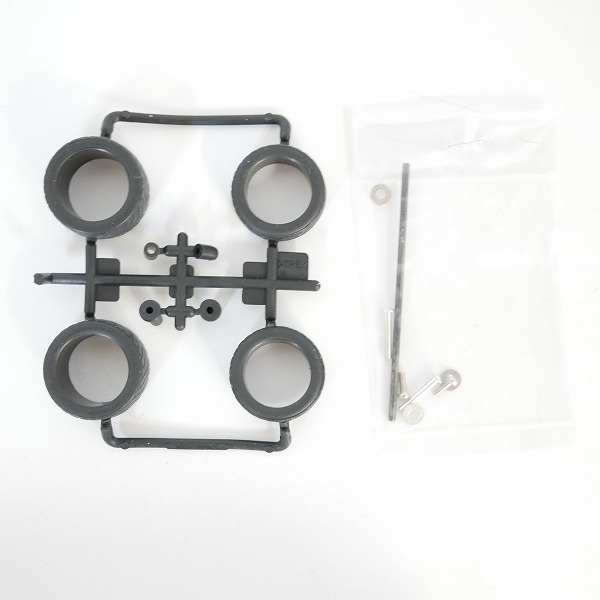 実際に弊社で買取させて頂いた【未組立】TAMIYA/タミヤ 1/32 リアルミニ四駆シリーズ SPIN-VIPER/スピンバイパー ディスプレイタイプの画像 4枚目