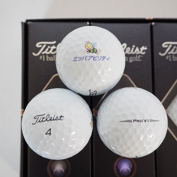 実際に弊社で買取させて頂いた【未使用/オウンネーム】TTitleist/タイトリスト PRO V1 ゴルフボール ホワイト 1ダース の画像 1枚目