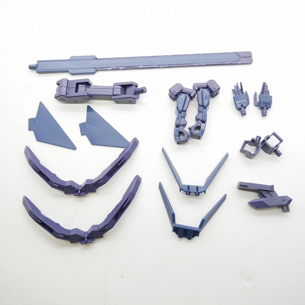 実際に弊社で買取させて頂いた【完成品/ジャンク】バンダイ HG 1/144 ガンダムTR-6  キハールII ADVANCE OF Z ティターンズの旗のもとに/ガンプラの画像 3枚目