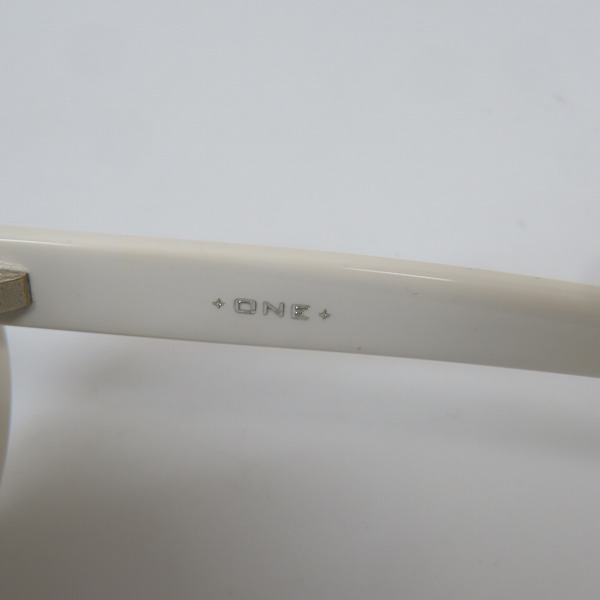 実際に弊社で買取させて頂いたNUMBER (N)INE/ナンバーナイン ONE/ワン サングラス/アイウェア ホワイトの画像 6枚目