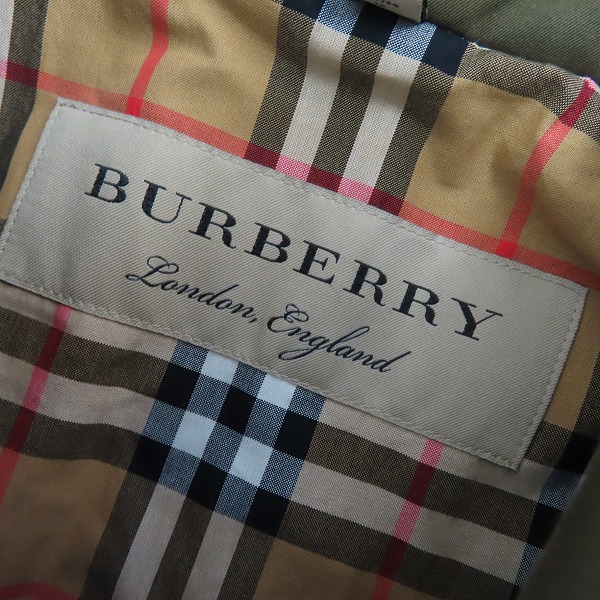 実際に弊社で買取させて頂いた【未使用/JPタグ】BURBERRY/バーバリー quilted gabardine coat キルティングコート 8002659/36の画像 2枚目