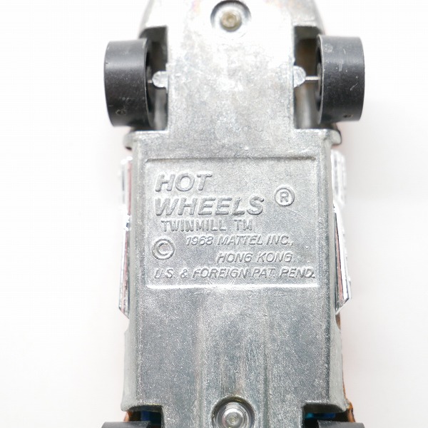 実際に弊社で買取させて頂いたMATTEL マテルのミニカ ホットウィール 34 ツインミル ミニカー 香港製の画像 6枚目