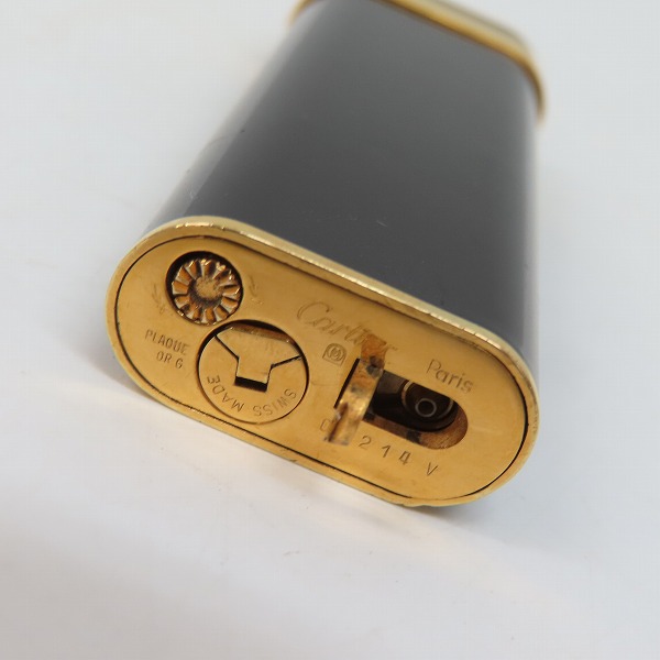 実際に弊社で買取させて頂いたCartier/カルティエ ガスライター ブラック×ゴールドの画像 2枚目