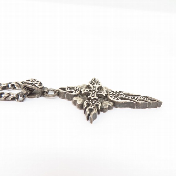 実際に弊社で買取させて頂いたLEATHERS & TREASURES/レザーズアンドトレジャーズ クロスネックレスの画像 4枚目