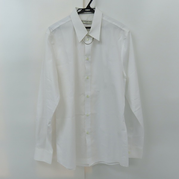 実際に弊社で買取させて頂いたGIVENCHY/ジバンシィ chain collar shirt 着脱チェーン装飾 長袖ドレスシャツ BM60KA109F/42