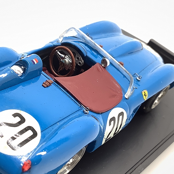 実際に弊社で買取させて頂いたBANG/バン FERRARI 250 TR LE MAN 58 ミニカー BLUE 1/43の画像 8枚目