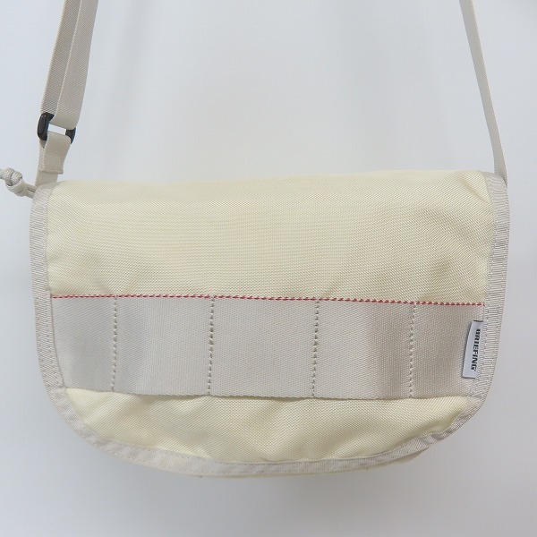 実際に弊社で買取させて頂いたBRIEFING/ブリーフィング ジョイントフラップ ショルダーバッグ オフホワイト