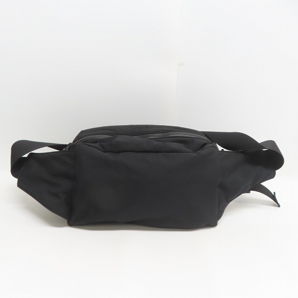 実際に弊社で買取させて頂いたHEAD PORTER/ヘッドポーター 止水ジップ ウエストバッグ/ボディバッグの画像 1枚目