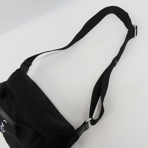 実際に弊社で買取させて頂いたGIVENCHY/ジバンシー 22AW Gジップ ナイロン ウエストバッグ/ショルダーバッグ BKU038K1JEの画像 2枚目