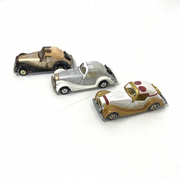 実際に弊社で買取させて頂いた【おまとめ品】TOMY/トミー TOMICA/トミカ Disney/ディズニー 30周年記念/カーズ/ライトニングマックイーン 等の画像 4枚目
