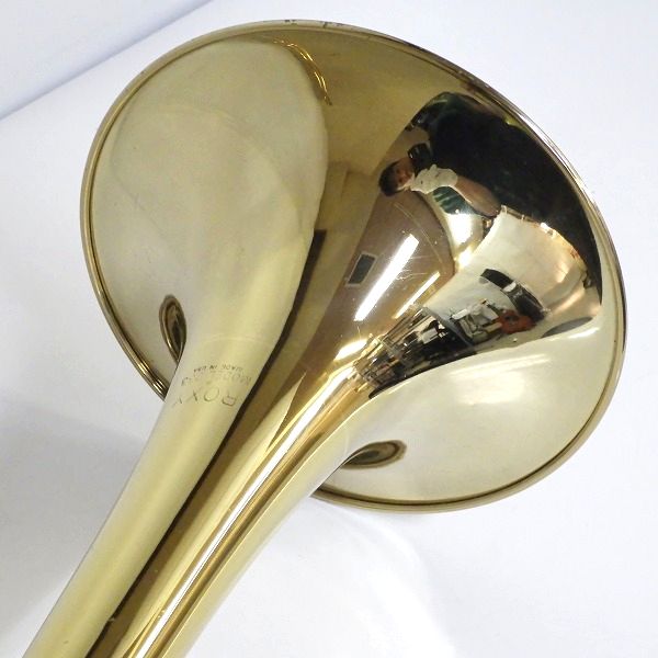 実際に弊社で買取させて頂いた★ROXY/ロキシー 233" テナーバストロンボーン ハードケース付の画像 3枚目