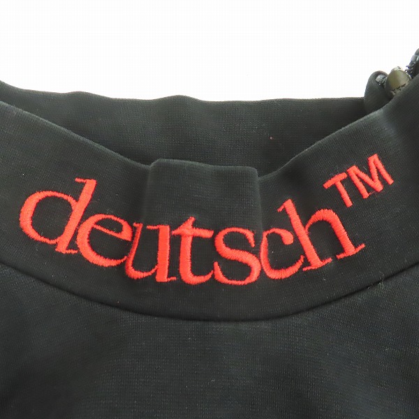 実際に弊社で買取させて頂いたJOHN LAWRENCE SULLIVAN/ジョンローレンスサリバン DEUTSCH TM刺繍 ハイネックTシャツ 5B014-0317-25/Mの画像 2枚目