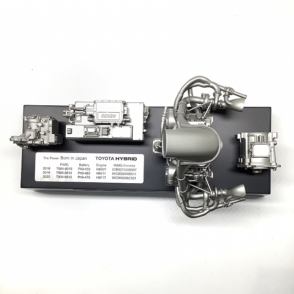 実際に弊社で買取させて頂いたWEC FIA世界耐久選手権 TOYOTA GAZOO Racing TS050 エンジン パワートレイン ル・マン24時間 三連覇記念 非売品の画像 5枚目