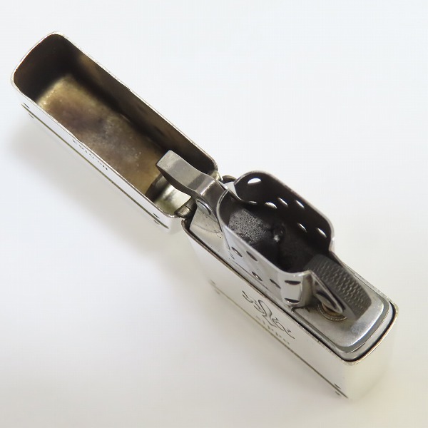 2001年製　マルボロ ZIPPO　フルスタンプ 2001年製 マルボロ ZIPPO フルスタンプ
