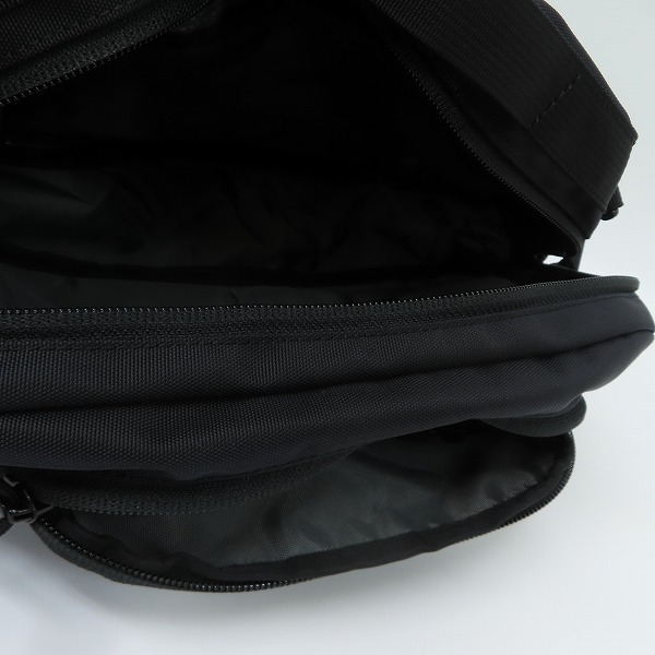 実際に弊社で買取させて頂いた【未使用】BRIEFING/ブリーフィング LESIT COLLECTION VIPER LE/ショルダーバッグ A5 BRA231L16の画像 4枚目