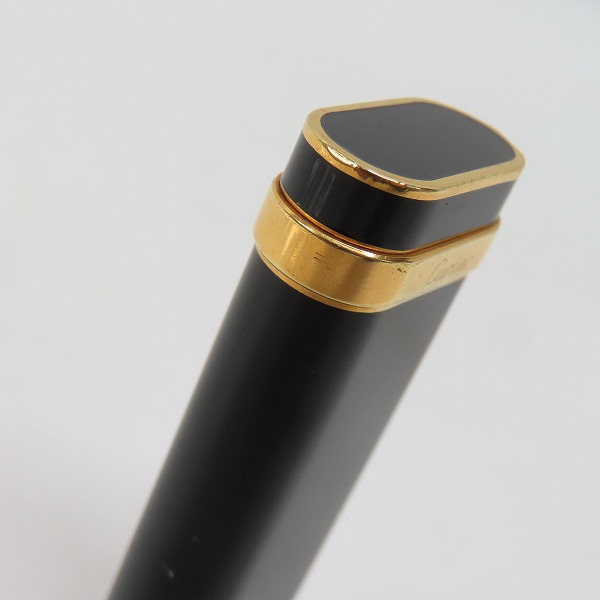 実際に弊社で買取させて頂いたCartier/カルティエ ガスライター ブラック×ゴールドの画像 3枚目